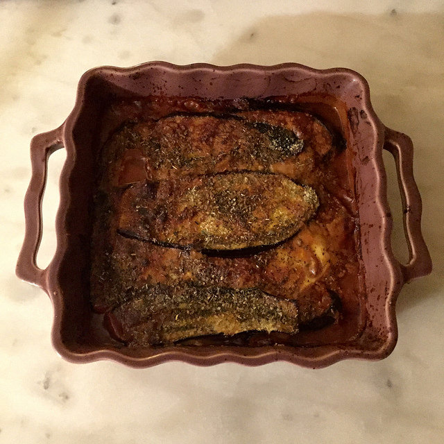 Melanzane alla parmigiana (aubergines à la parmesane)