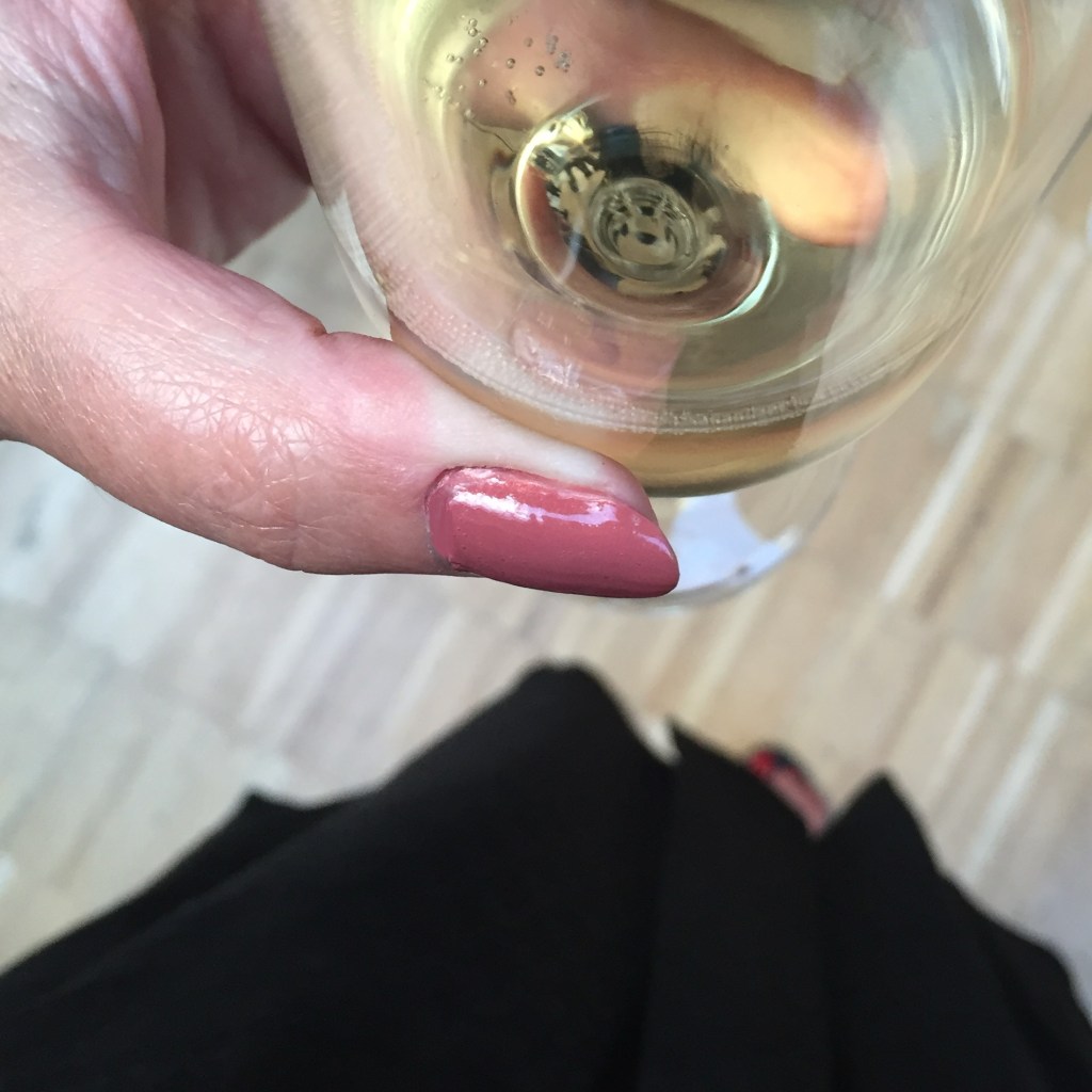 Aller à un cocktail en robe de&nbsp;cocktail