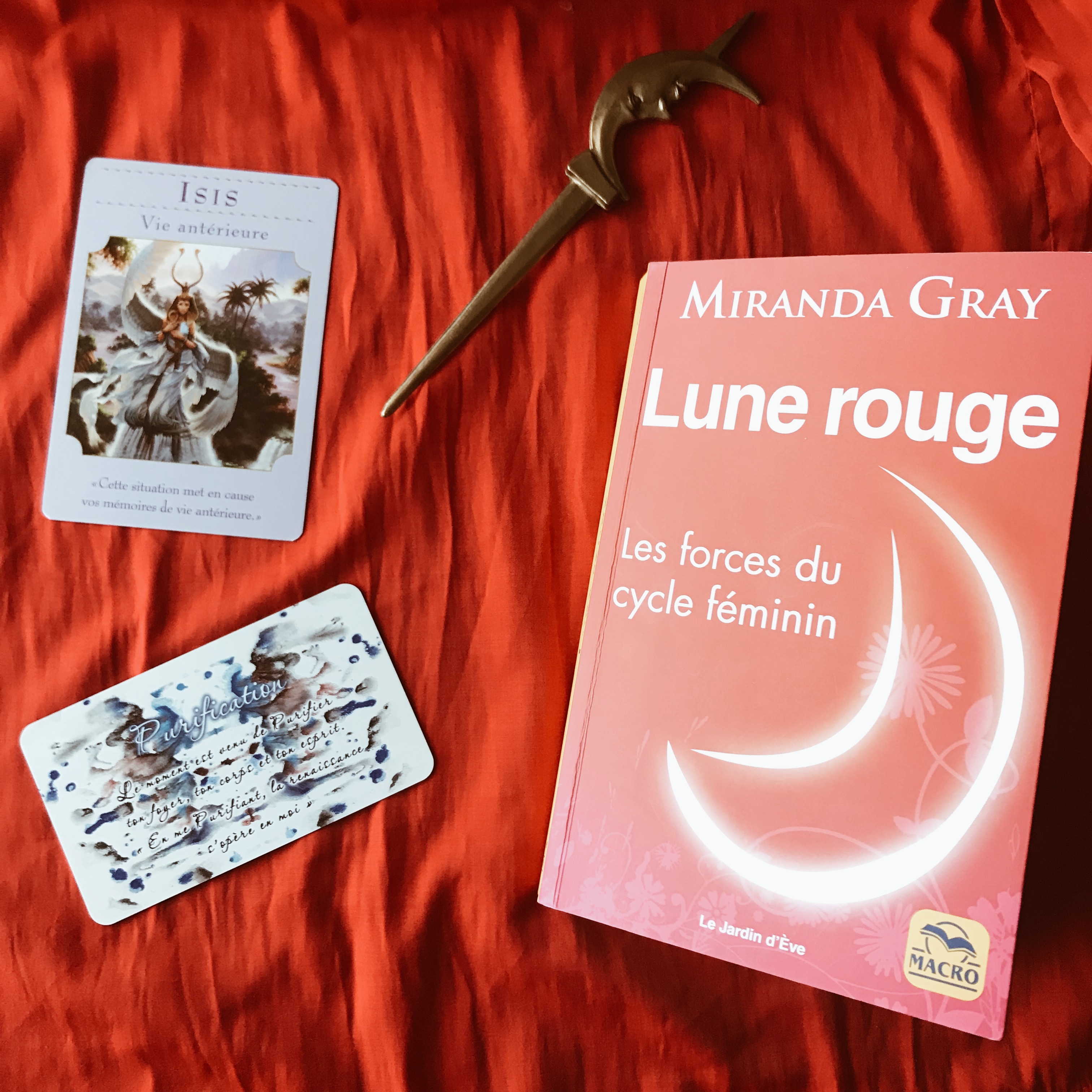 Lune Rouge, les forces du cycle féminin de Miranda Gray : la reconquête de soi