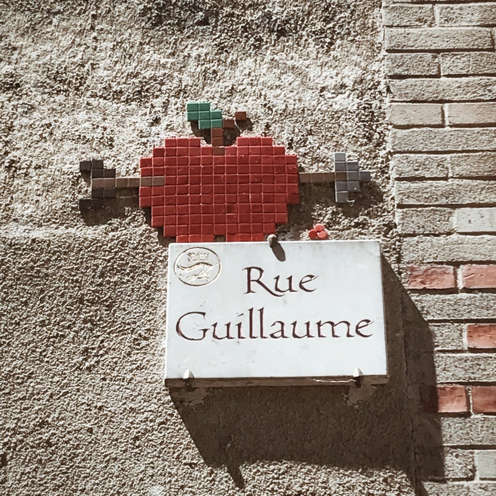 Arpenter la vieille ville