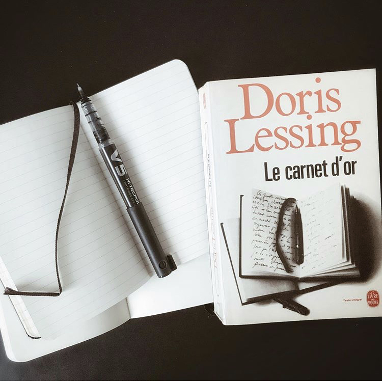 Le Carnet d&rsquo;or de Doris Lessing : une femme clivée