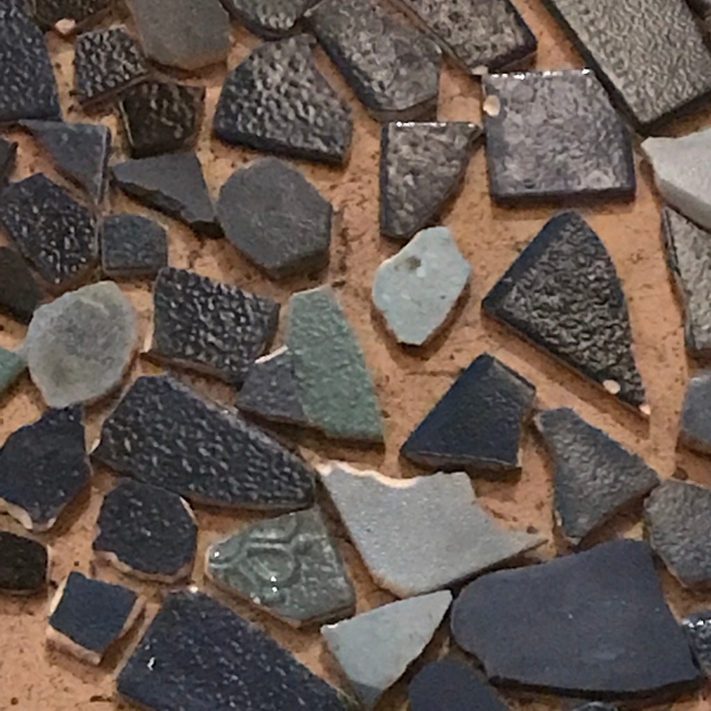 Mosaïque (il y a un coeur)