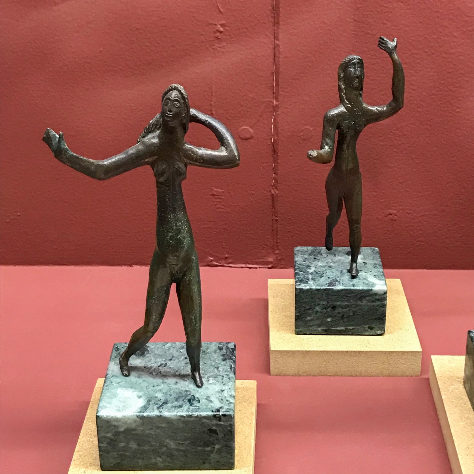 Grande danseuse / petite danseuse