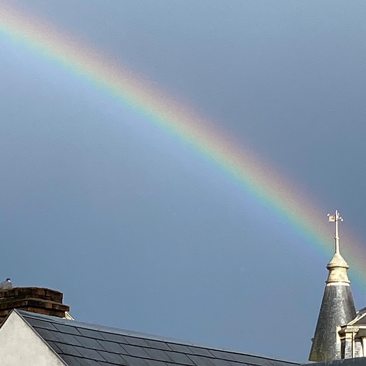 Arc-en-ciel consolateur