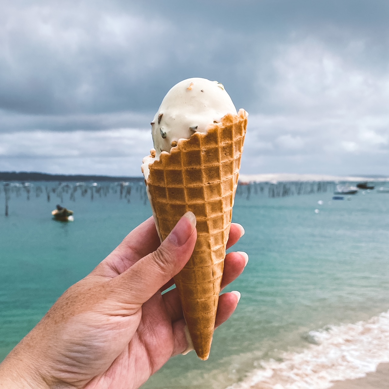 Les glaces sur la jetée