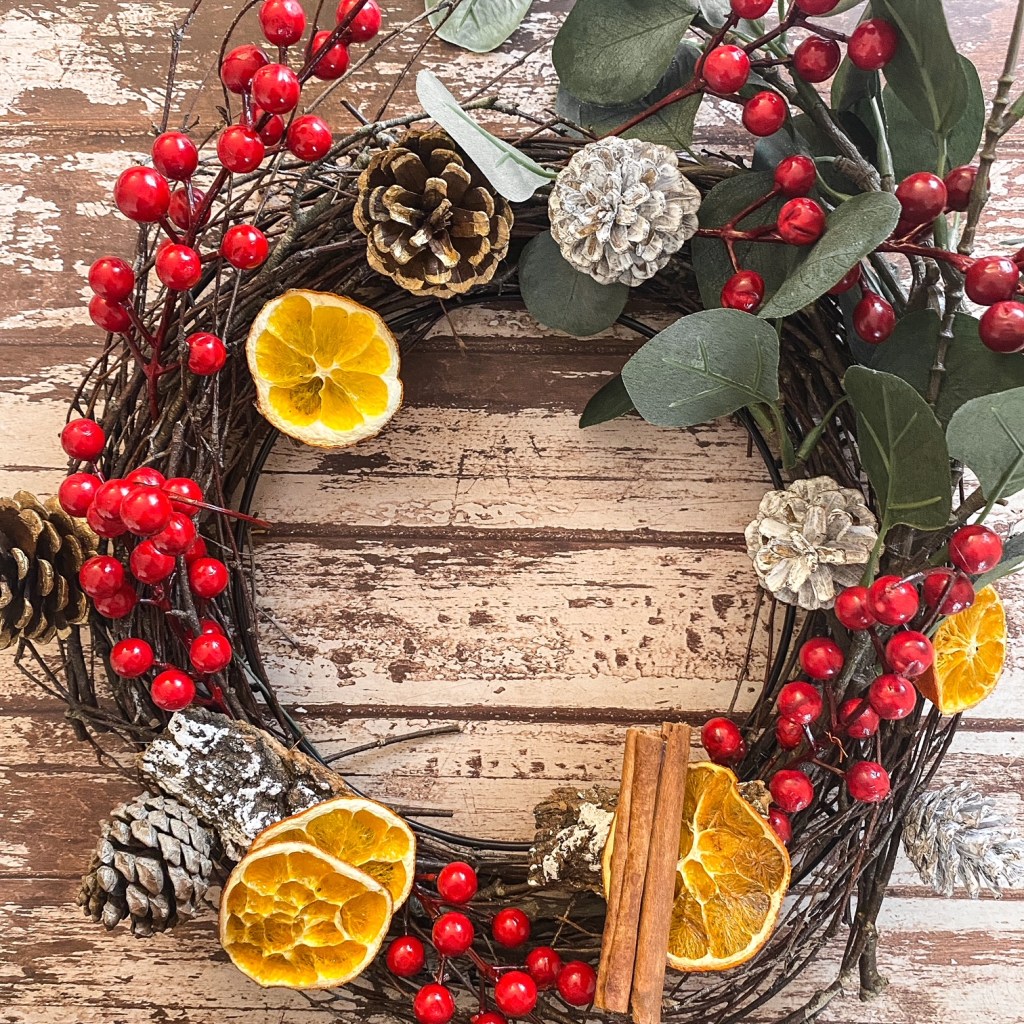 En attendant Noël – DIY : une couronne&nbsp;naturelle