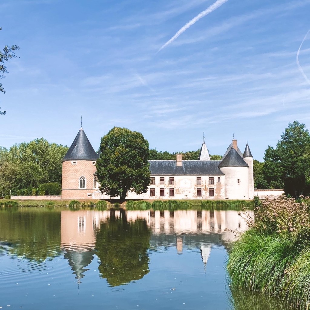 Le château de Chamerolles et son musée du&nbsp;parfum