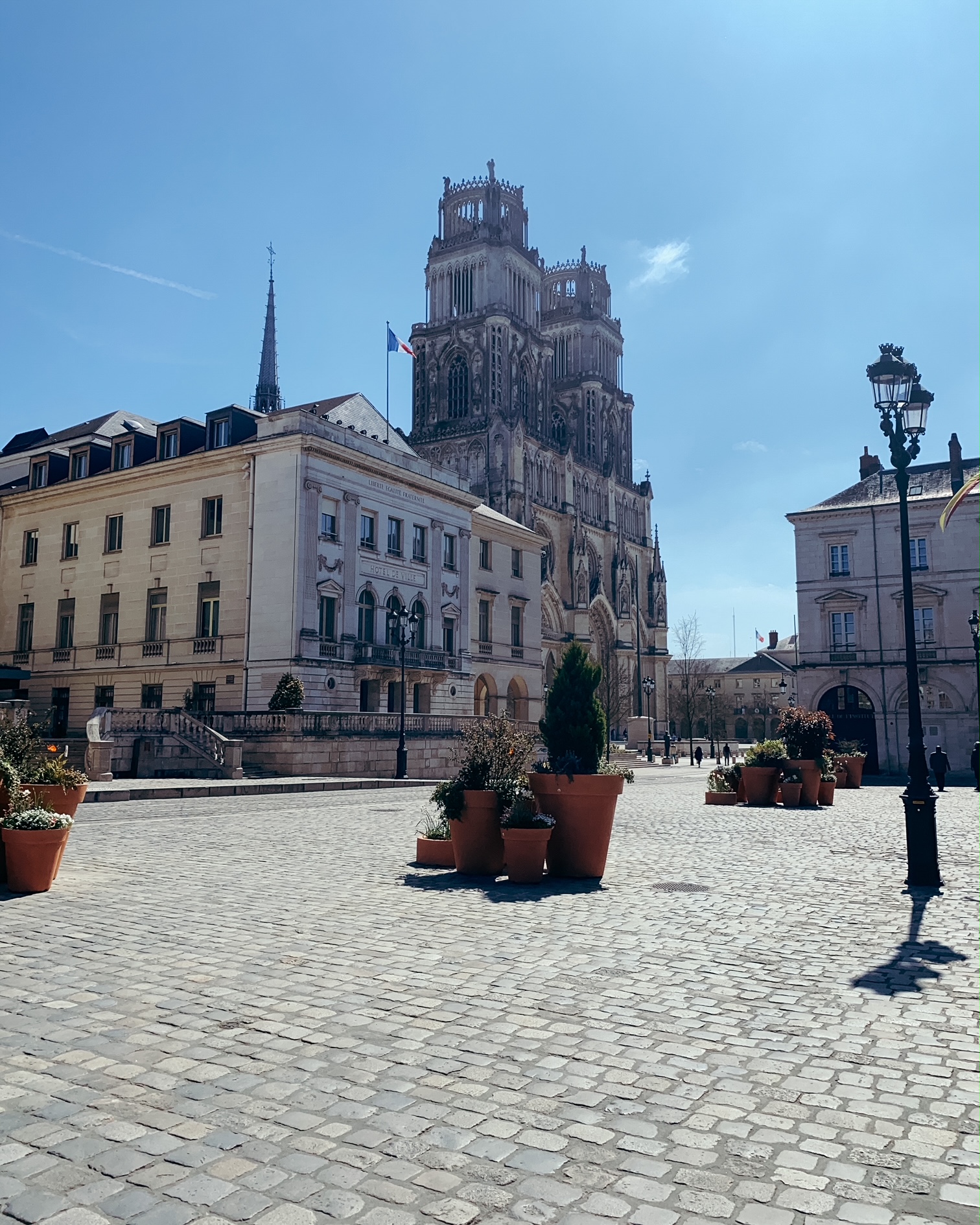 Place de l'étape - Cathédrale