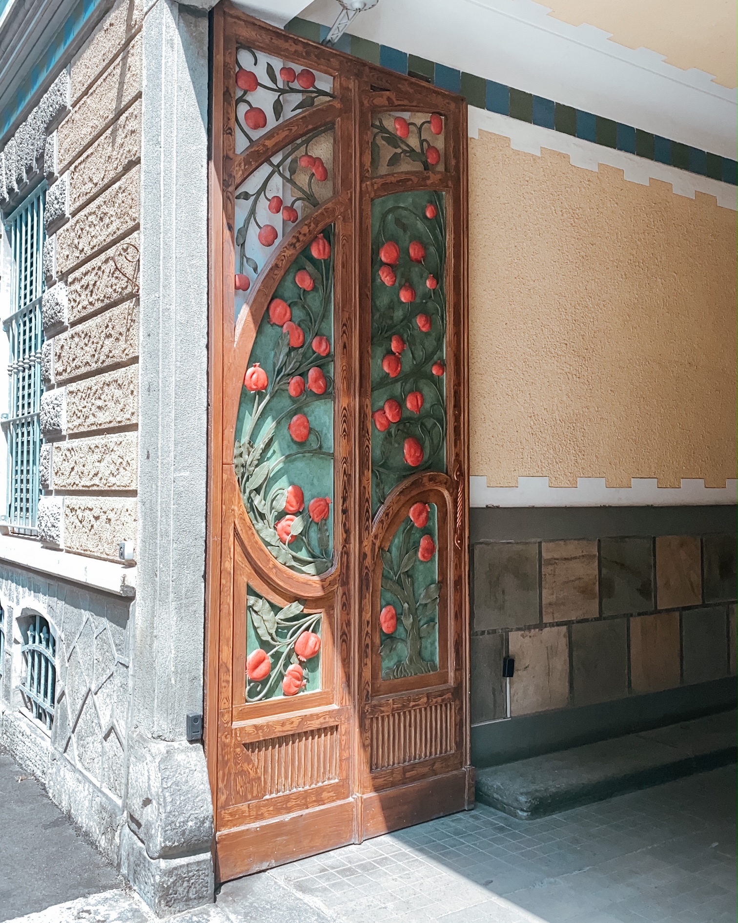 Portone del melograno