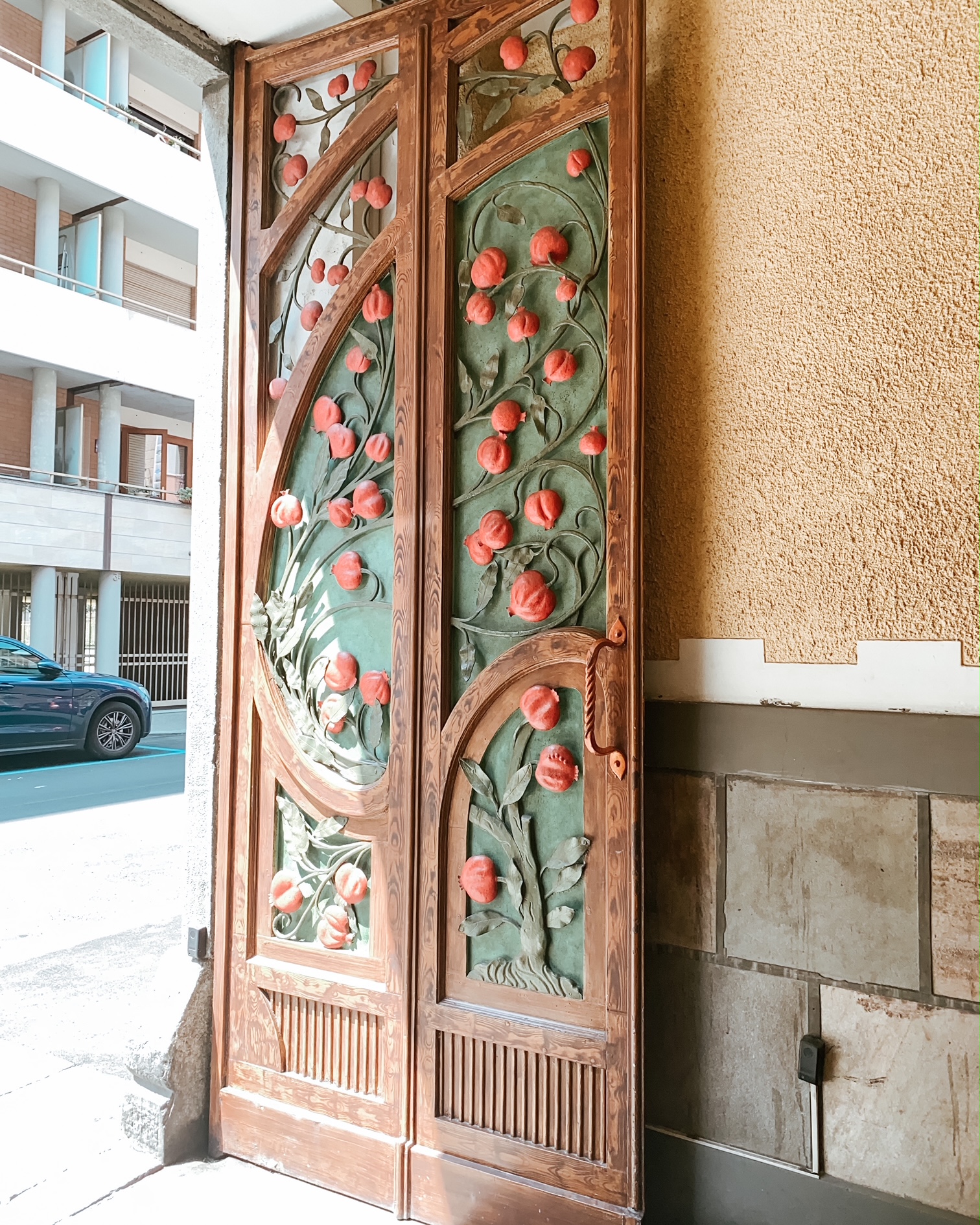 Portone del melograno