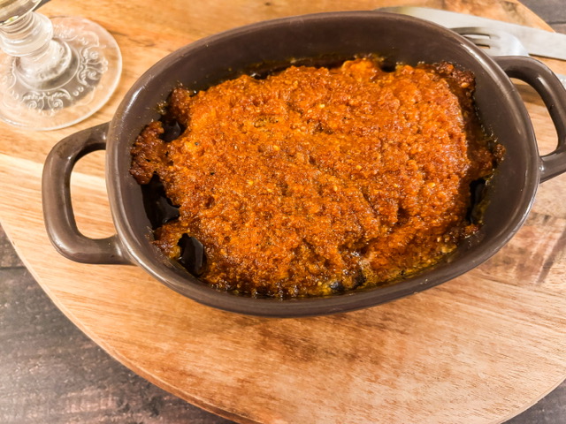 Dos de cabillaud et crumble de soubressade